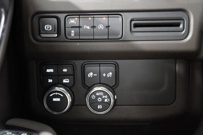 2023 GMC Yukon 4WD 4dr SLT