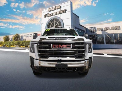 2024 GMC Sierra 3500HD Crew Cab Standard Box 4-Wheel Drive SLE