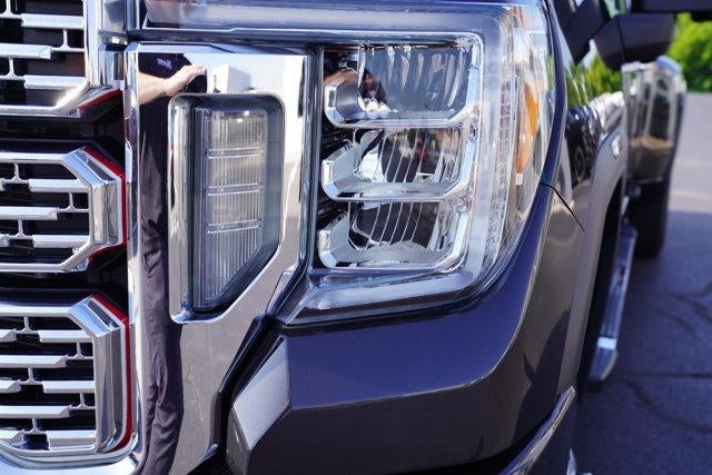 2020 GMC Sierra 3500HD Crew Cab Long Box 4-Wheel Drive Denali