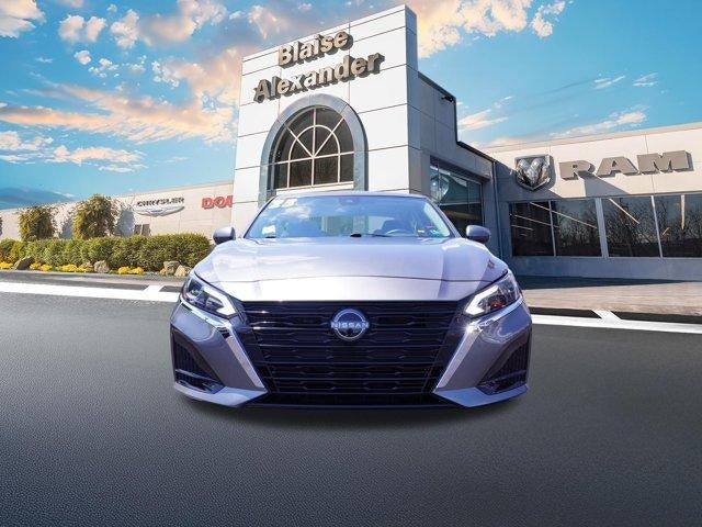 2023 Nissan Altima 2.5 SV Sedan