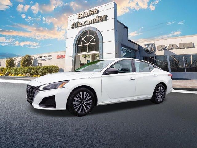 2025 Nissan Altima SV FWD