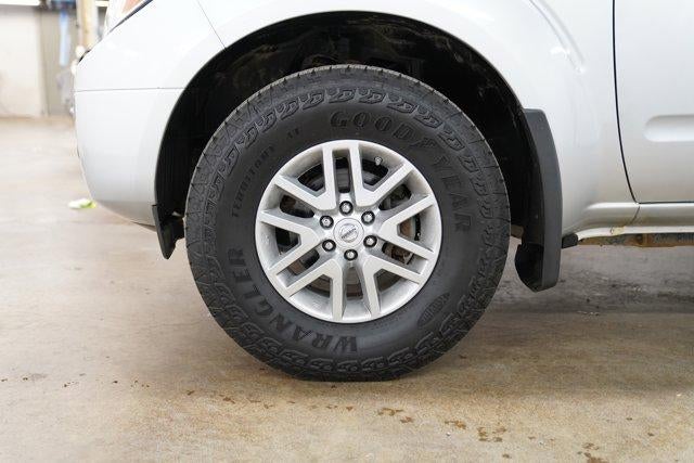 2018 Nissan Frontier Crew Cab 4x4 SV V6 Auto