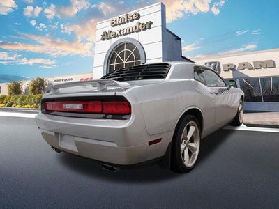 2012 Dodge Challenger 2dr Cpe R/T Plus