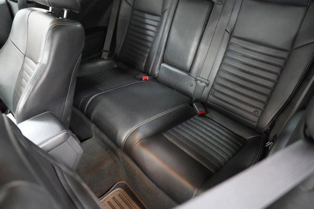 2012 Dodge Challenger 2dr Cpe R/T Plus