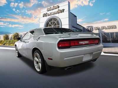 2012 Dodge Challenger 2dr Cpe R/T Plus