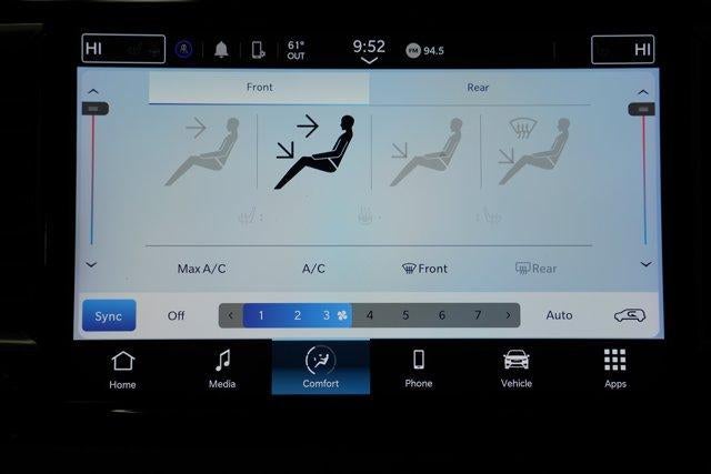 2024 Chrysler Pacifica Touring L FWD