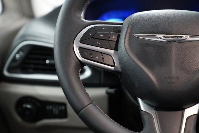 2024 Chrysler Pacifica Touring L FWD