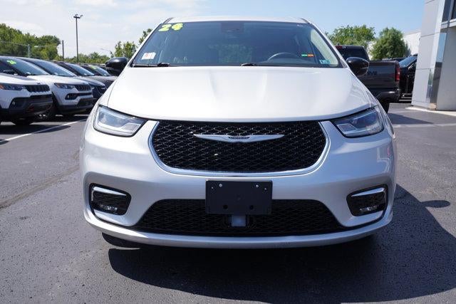 2024 Chrysler Pacifica Touring L FWD