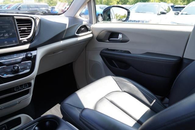 2024 Chrysler Pacifica Touring L FWD