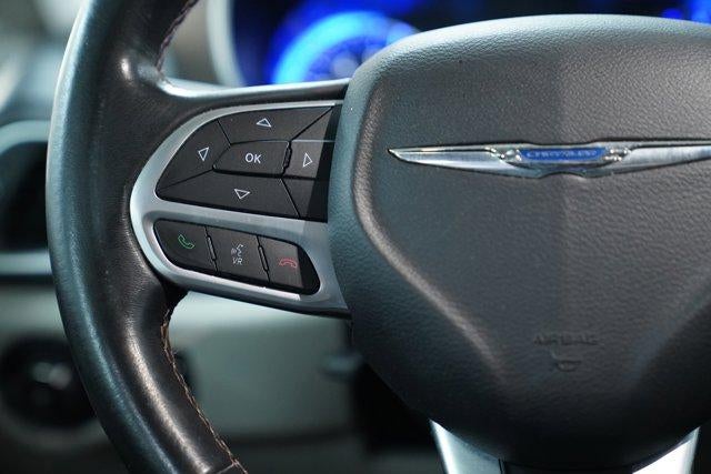 2017 Chrysler Pacifica Touring-L FWD