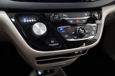 2017 Chrysler Pacifica Touring-L FWD