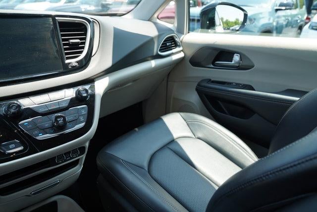 2024 Chrysler Pacifica Touring L FWD