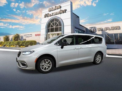 2024 Chrysler Pacifica Touring L FWD