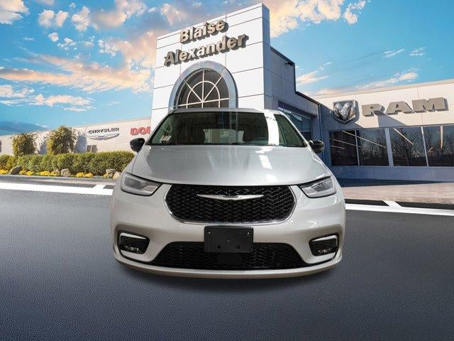 2024 Chrysler Pacifica Touring L FWD