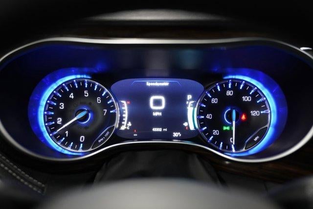 2024 Chrysler Pacifica Limited FWD