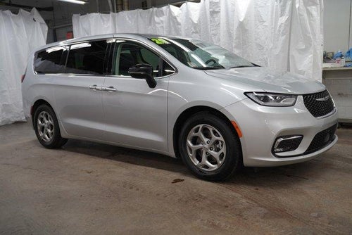 2024 Chrysler Pacifica Limited FWD