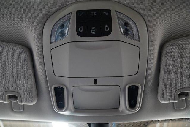 2024 Chrysler Pacifica Limited FWD