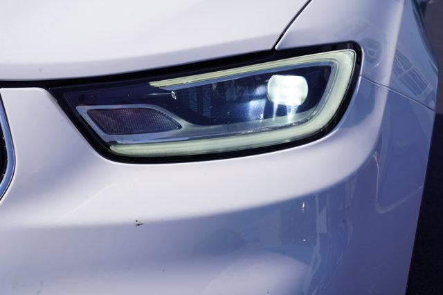 2024 Chrysler Pacifica Limited FWD