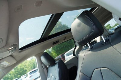 2024 Chrysler Pacifica Limited FWD