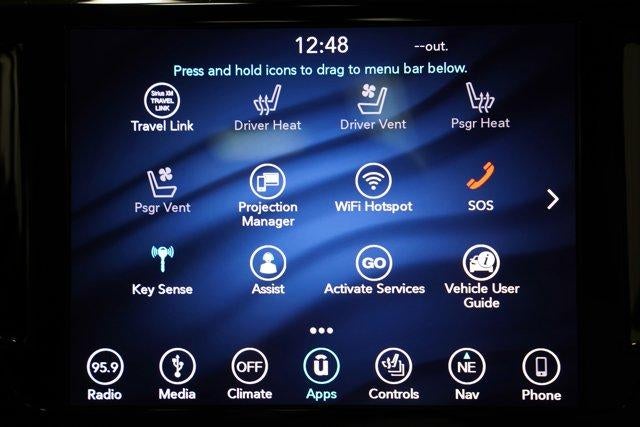 2018 Chrysler Pacifica Hybrid Limited FWD