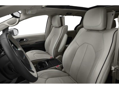 2018 Chrysler Pacifica Hybrid Limited FWD
