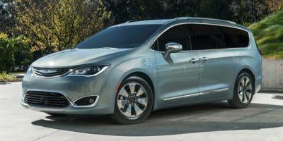 2018 Chrysler Pacifica Hybrid Limited FWD