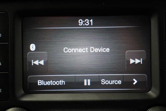 2024 RAM 3500 Tradesman 4x4 Crew Cab 8' Box