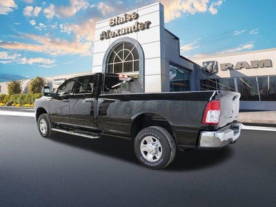 2024 RAM 3500 Tradesman 4x4 Crew Cab 8' Box