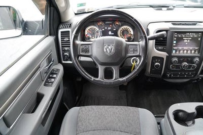 2017 RAM 2500 Big Horn 4x4 Crew Cab 6'4" Box