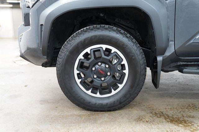 2025 Toyota Tacoma 4WD 4WD TRD Off Road Double Cab 5' Bed AT (Natl)