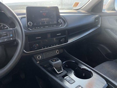 2023 Nissan Rogue FWD SV