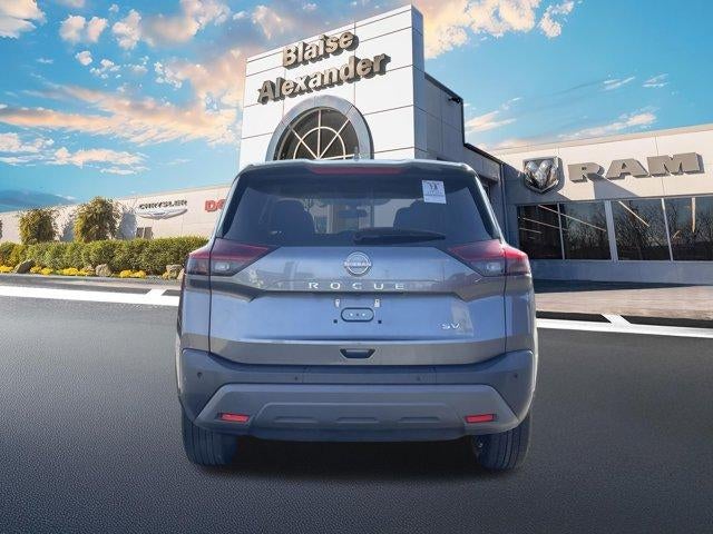 2023 Nissan Rogue FWD SV