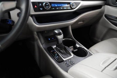 2016 Toyota Highlander AWD 4dr V6 XLE (Natl)
