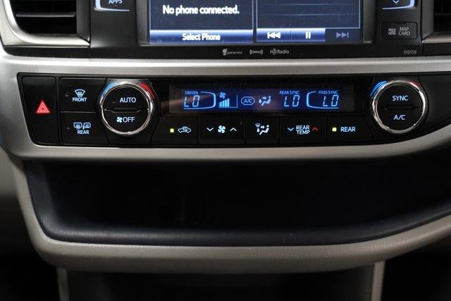 2016 Toyota Highlander AWD 4dr V6 XLE (Natl)