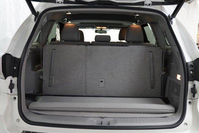 2016 Toyota Highlander AWD 4dr V6 XLE (Natl)