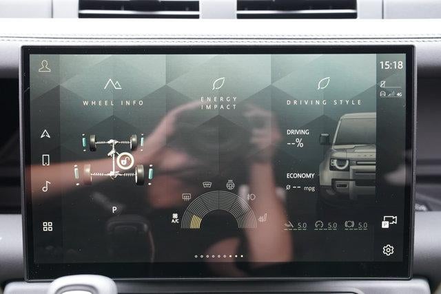 2026 Land Rover Defender 110 P300 S