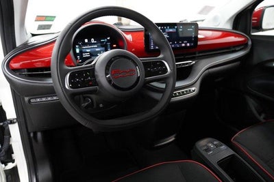 2024 FIAT 500e INSPI(RED) FWD
