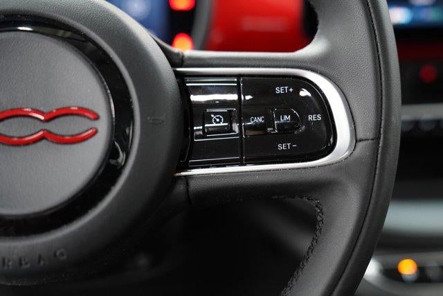 2024 FIAT 500e INSPI(RED) FWD