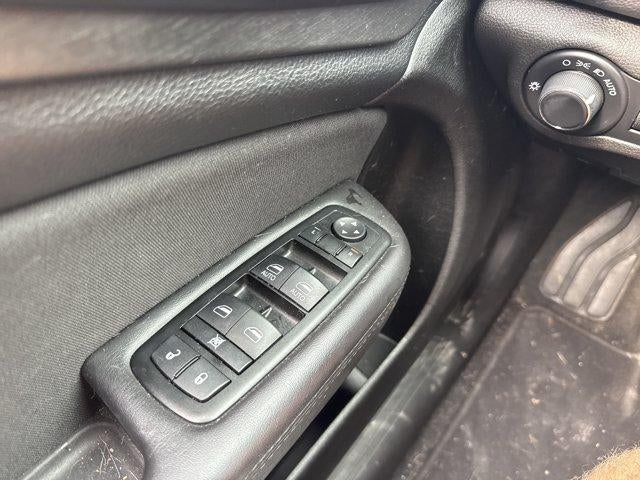 2015 Chrysler 200 4dr Sdn Limited FWD