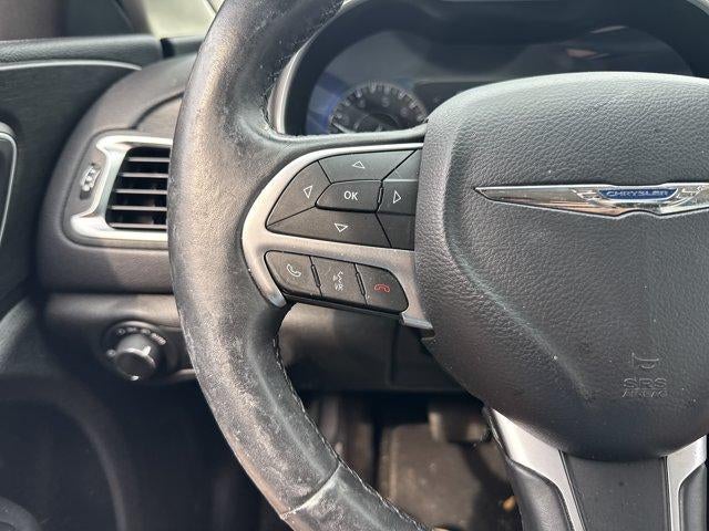 2015 Chrysler 200 4dr Sdn Limited FWD