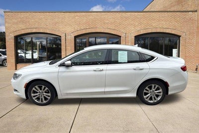 2015 Chrysler 200 4dr Sdn Limited FWD
