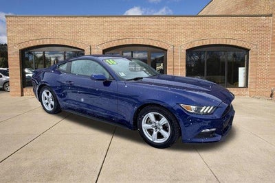 2016 Ford Mustang 2dr Fastback V6
