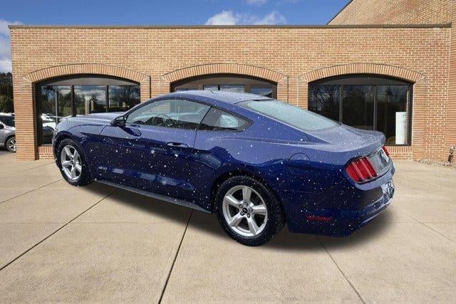 2016 Ford Mustang 2dr Fastback V6