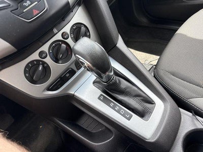 2012 Ford Focus 5dr HB SE