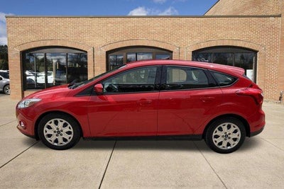 2012 Ford Focus 5dr HB SE