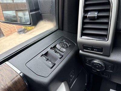 2020 Ford F-150 LARIAT 4WD SuperCrew 5.5' Box