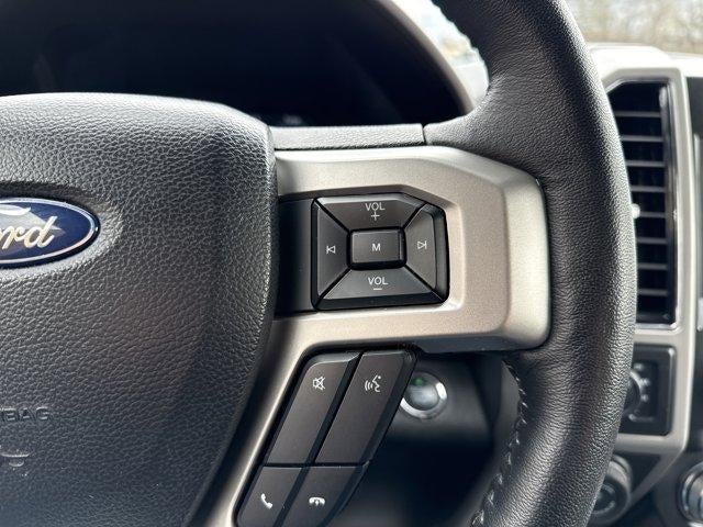 2020 Ford F-150 LARIAT 4WD SuperCrew 5.5' Box