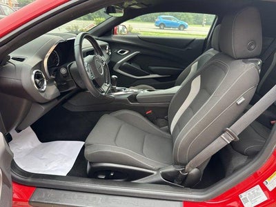 2023 Chevrolet Camaro 2dr Coupe 1LS