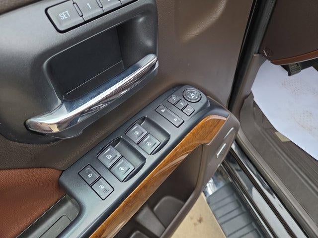 2019 Chevrolet Silverado 3500 HD Crew Cab Standard Box 4-Wheel Drive High Country