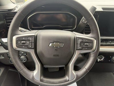 2022 Chevrolet Silverado 1500 Crew Cab Short Box 4-Wheel Drive RST